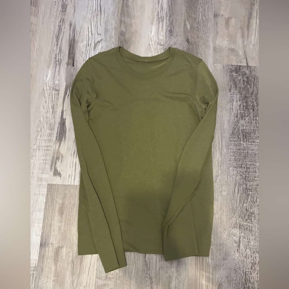 never worn lulu top!!